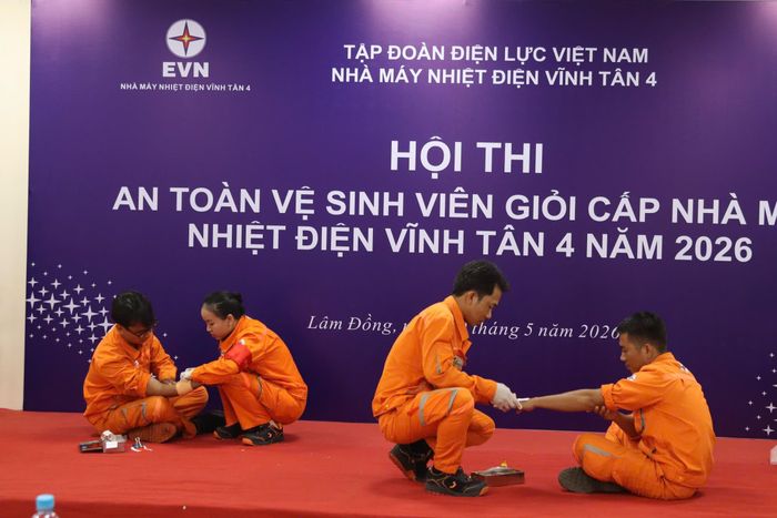 Phần thi thực hành sơ cứu khi nhân viên không may bị thương