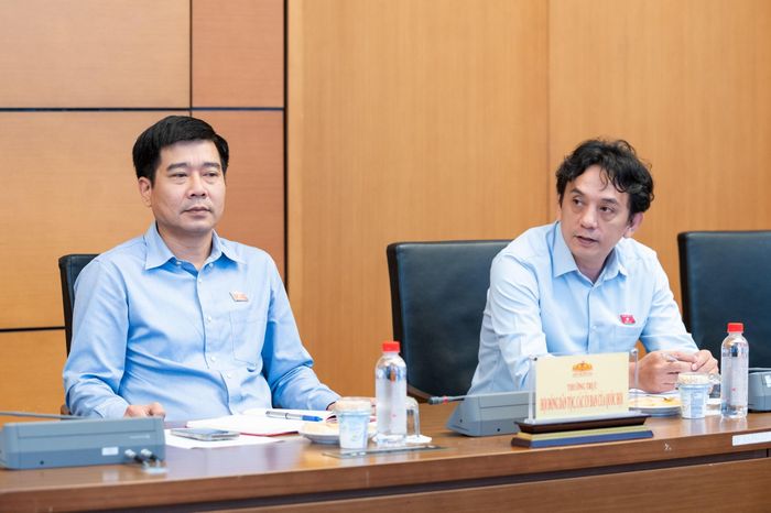 Đại biểu tham dự hội nghị