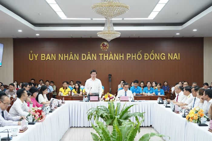 Thứ trưởng Bộ Khoa học và Công nghệ Bùi Hoàng Phương phát biểu tại hội nghị
