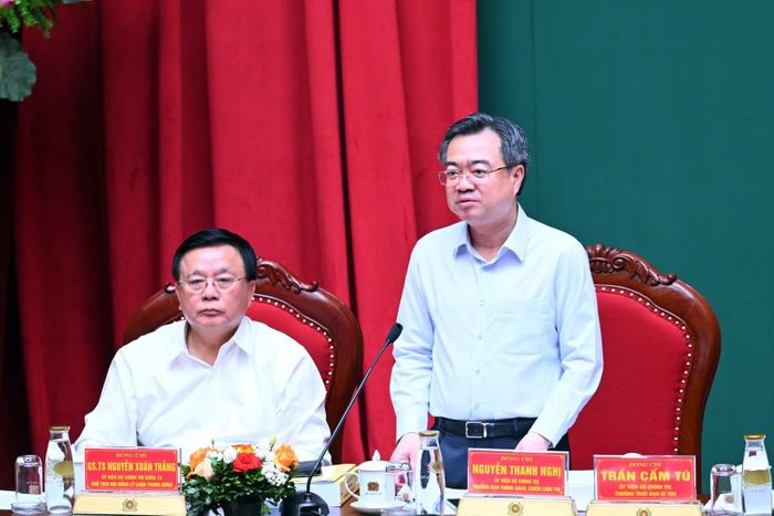 Trưởng Ban Chính sách, chiến lược Trung ương Nguyễn Thanh Nghị phát biểu tại hội thảo.