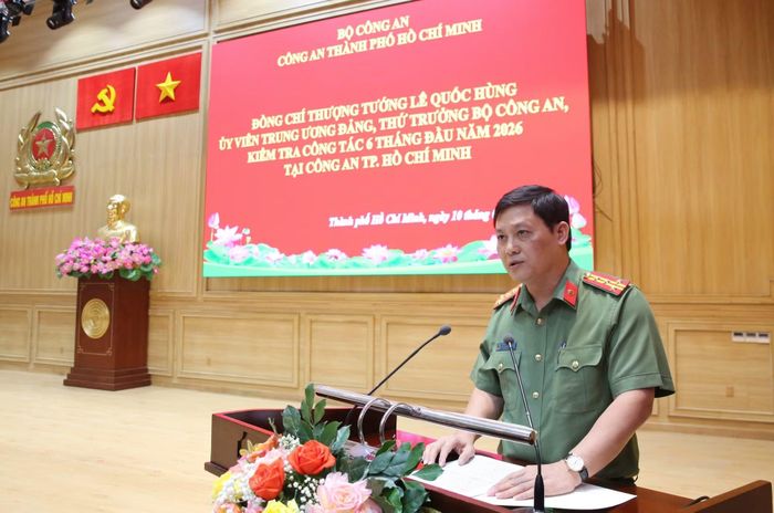 Đại tá Mai Xuân Thảo, Phó Chánh Văn phòng Bộ Công an, Tổ trưởng Tổ Công tác thông qua Dự thảo kết quả kiểm tra.