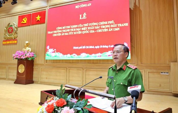 Thượng tướng Nguyễn Văn Long, Ủy viên Trung ương Đảng, Thứ trưởng Bộ Công an phát biểu tại buổi lễ.