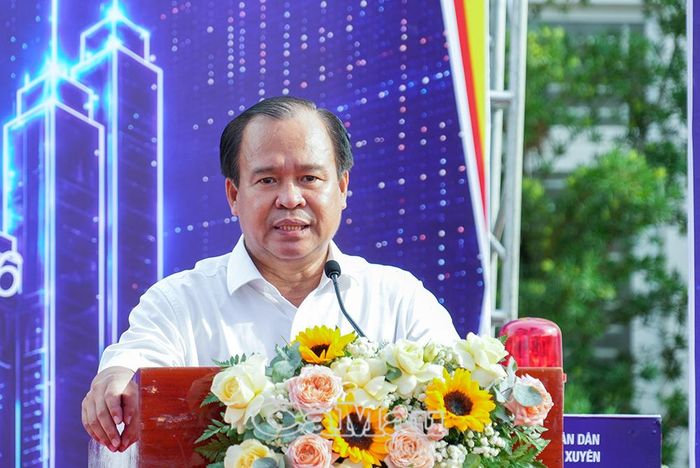 Phó Chủ tịch UBND tỉnh Nguyễn Minh Luân nhấn mạnh, việc triển khai hiệu quả các mô hình số sẽ góp phần nâng cao chất lượng cuộc sống của người dân.