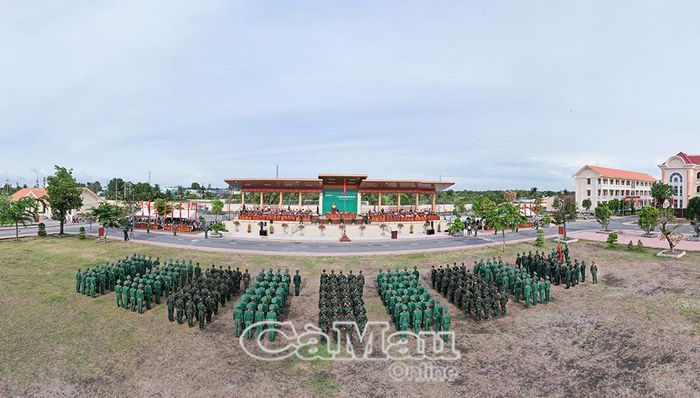 Quang cảnh buổi lễ tuyên thệ chiến sĩ mới.