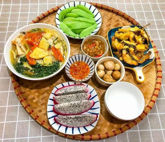 Học sinh nên được bảo đảm chế độ dinh dưỡng hợp lý và khoa học trong mùa thi. (Ảnh: unimall)