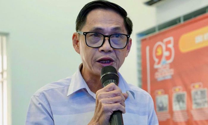 Cử tri nêu ý kiến 