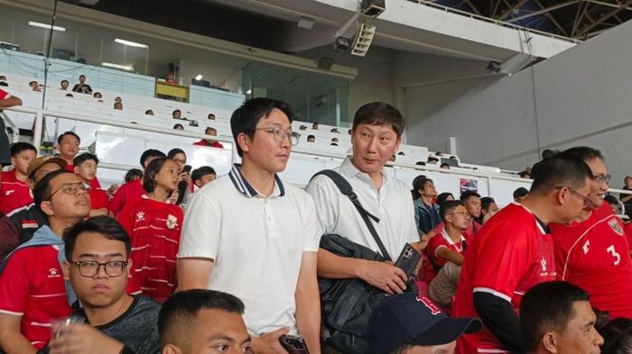 HLV Kim Sang-sik có mặt ở sân Gelora Bung Karno vào tối 9/6 khi ĐT Indonesia thắng 1-0 ĐT Mozambique