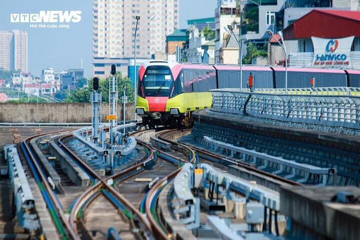 Tuyến đường sắt Nhổn - ga Hà Nội.