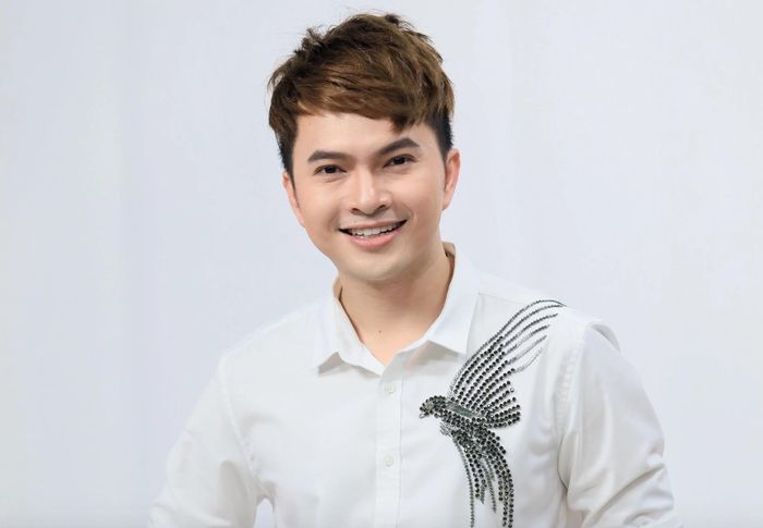 Nam Cường là một trong các ca sĩ thần tượng tuổi teen nổi bật giai đoạn những năm 2005 - 2009.