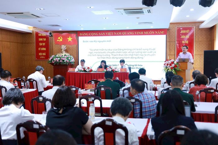 Quang cảnh hội thảo. Ảnh: M.Chi