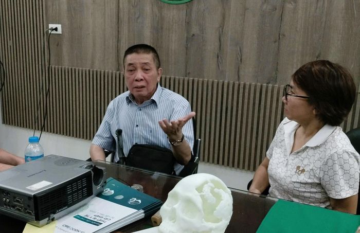 GS.TS Nguyễn Văn Khôi phát biểu tại hội thảo.
