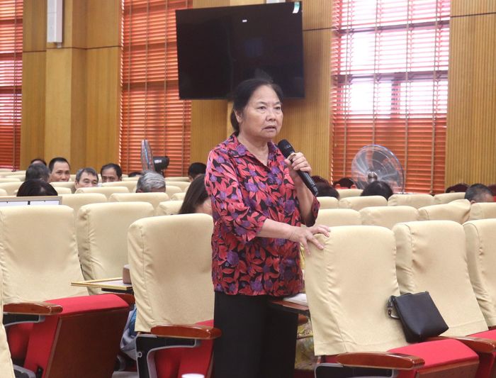 Quang cảnh giao ban quý II-2026 giữa Thường trực Đảng ủy phường Bạch Mai với các tổ chức đảng trực thuộc. Ảnh: PV