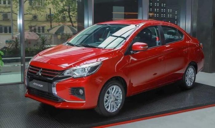 Mitsubishi Attrage đang được phân phối tại Việt Nam với 3 phiên bản