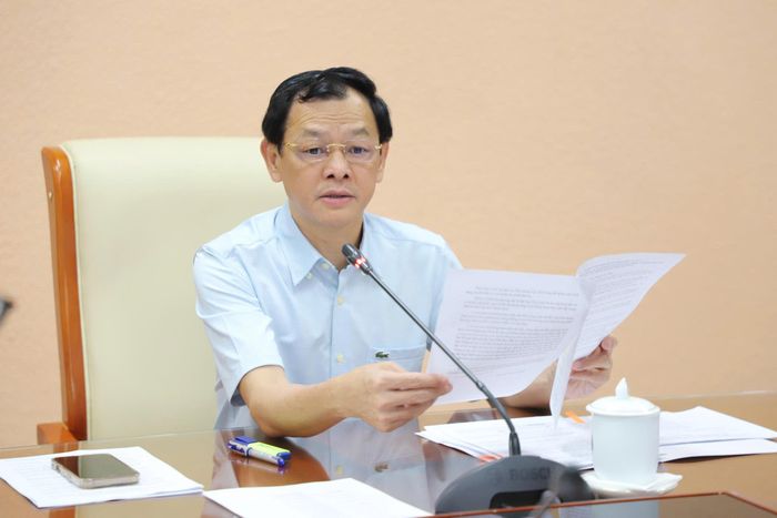 PGS.TS.BSCKII Nguyễn Tri Thức, Thứ trưởng Bộ Y tế phát biểu.