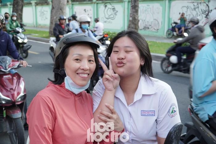 Chị Thảo và bạn Huỳnh Anh.