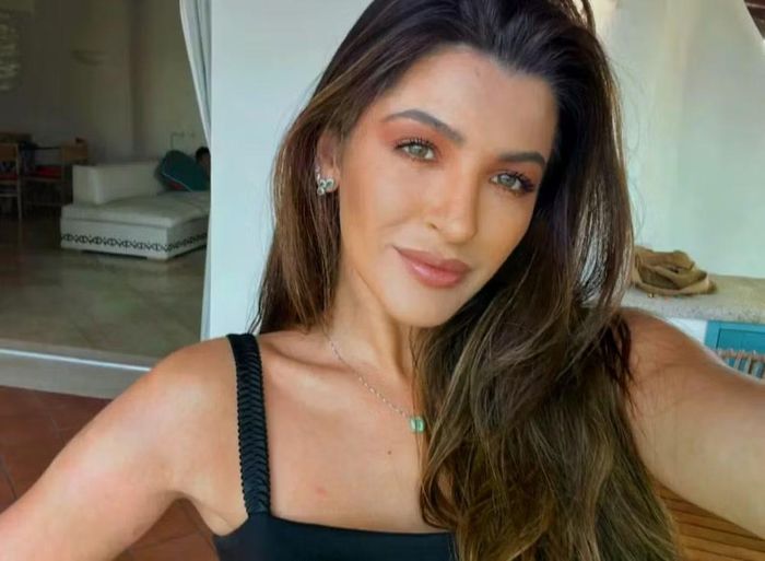 Natalia Becker, vợ thủ môn Alisson Becker của Brazil