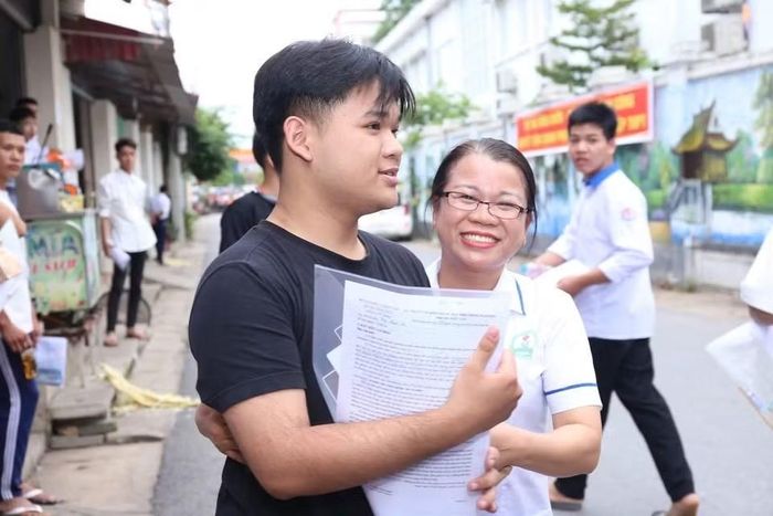 Kỳ thi luôn nhận được sự quan tâm đặc biệt từ gia đình, xã hội và có sự vào cuộc của nhiều cơ quan, đơn vị.