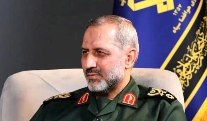 Tướng Majid Mousavi, Tư lệnh lực lượng không quân thuộc Vệ binh Cách mạng Hồi giáo Iran, tuyên bố những đòn đánh vừa qua là phản ứng trực tiếp trước các hành động quân sự của Mỹ.