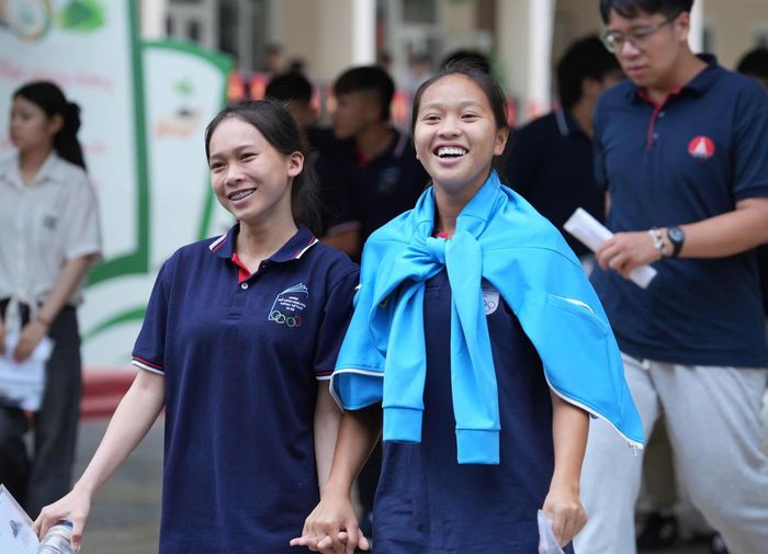 Sau khi hoàn thành bài thi Ngữ văn, các thí sinh sẽ tiếp tục dự thi môn Toán vào chiều cùng ngày.