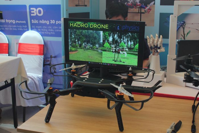  Đầu tư phát triển hệ sinh thái UAV là động lực mở ra không gian kinh tế tầm thấp. Ảnh: Thảo Liên. 