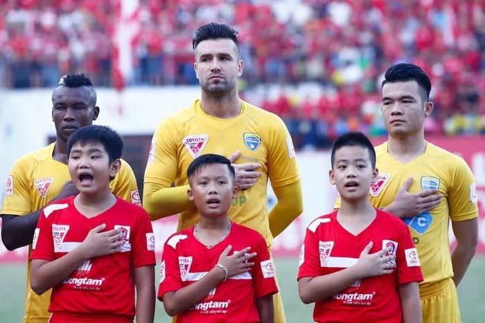 Van Bakel đánh giá cao tuyển Tây Ban Nha tại World Cup 2026.