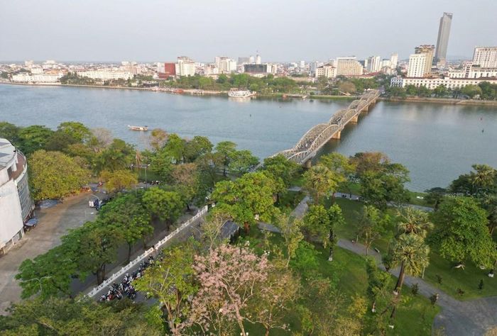 Khu vực quy hoạch bao gồm nhiều không gian văn hóa, lịch sử, công viên, khu dân cư và các vùng cảnh quan đặc trưng ven sông, đồng thời giữ vai trò quan trọng về phong thủy trong cấu trúc đô thị Huế