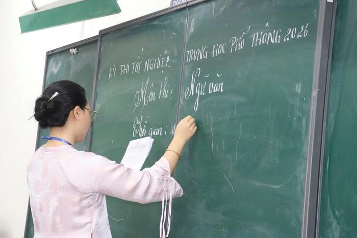 Thí sinh tại Đà Nẵng bước vào kỳ thi tốt nghiệp THPT 2026 với môn thi Ngữ văn, thời gian làm bài 120 phút