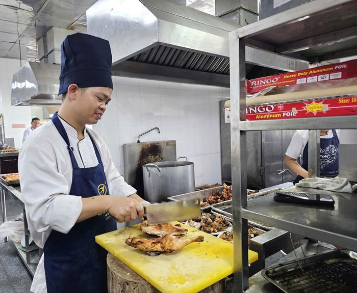 Qua kiểm tra, cơ quan chức năng hiện chưa đủ cơ sở xác định nguyên nhân vụ việc, cũng như chưa đủ căn cứ kết luận vụ ngộ độc thực phẩm liên quan đến Khách sạn Hải Âu