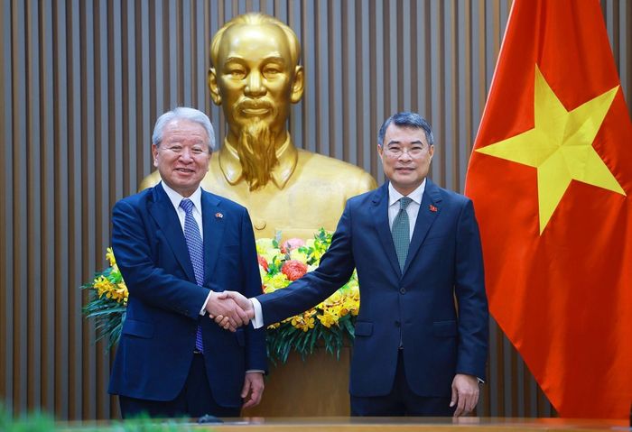 Thủ tướng Lê Minh Hưng tiếp Chủ tịch Cơ quan Hợp tác quốc tế Nhật Bản (JICA) Tanaka Akihiko. Ảnh: Dương Giang – TTXVN