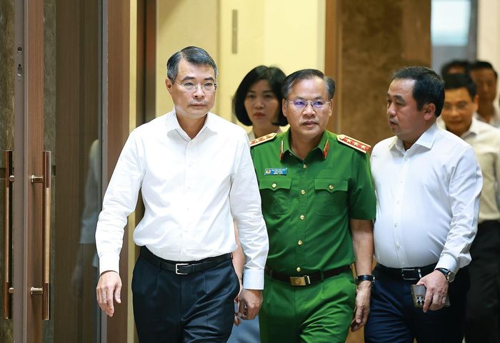 Thủ tướng Lê Minh Hưng đến làm việc với Ban Thường vụ Thành ủy Hà Nội. Ảnh: Dương Giang – TTXVN