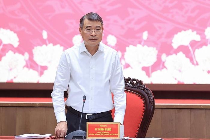 Thủ tướng Lê Minh Hưng ghi nhận, biểu dương những nỗ lực, kết quả quan trọng mà Đảng bộ, chính quyền và nhân dân thành phố Hà Nội đạt được trong thời gian qua - Ảnh: VGP/Nhật Bắc