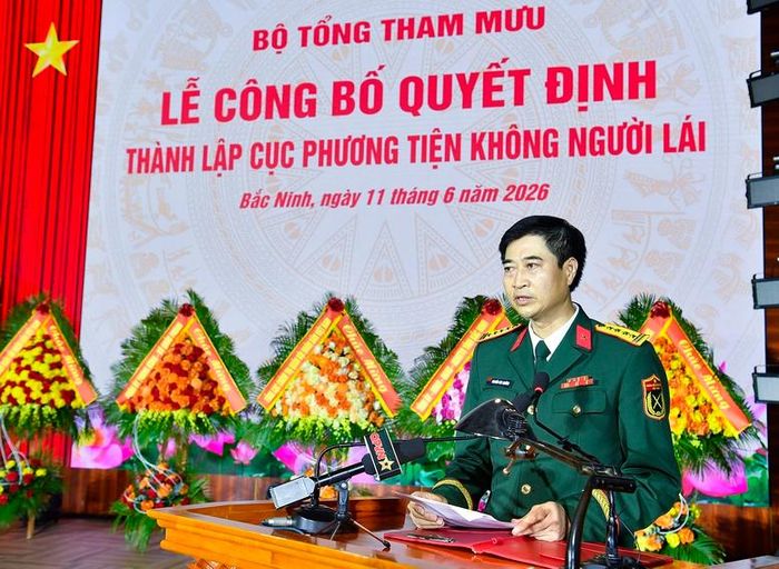 Đại tá Nguyễn Văn Trường, Cục trưởng Cục Phương tiện không người lái phát biểu tại Lễ công bố - Ảnh: VGP/Nguyễn Hoàng
