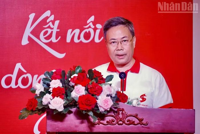 Phó Giáo sư, Tiến sĩ Nguyễn Hà Thanh, Viện trưởng Viện Huyết học-Truyền máu Trung ương, Trưởng Ban tổ chức Hành trình Đỏ phát biểu.