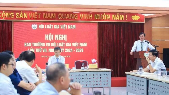 Hội nghị Ban Thường vụ Hội Luật gia Việt Nam lần thứ VII diễn ra sáng 11/6, tại Hà Nội.