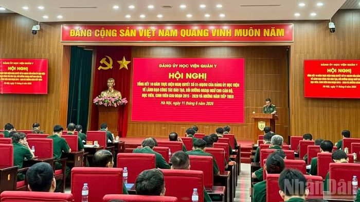Quang cảnh hội nghị.