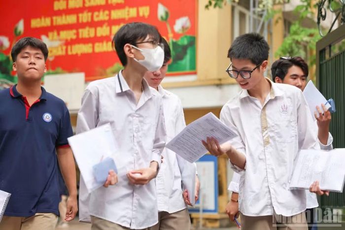 Thí sinh tham dự buổi thi Toán, kỳ thi tốt nghiệp THPT năm 2026 (Ảnh: ĐẠI THẮNG)