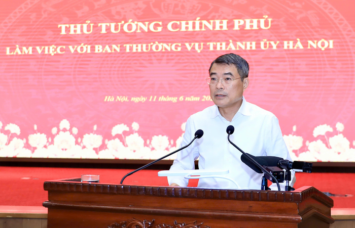 Thủ tướng Lê Minh Hưng phát biểu tại cuộc họp. Ảnh: QUANG THÁI