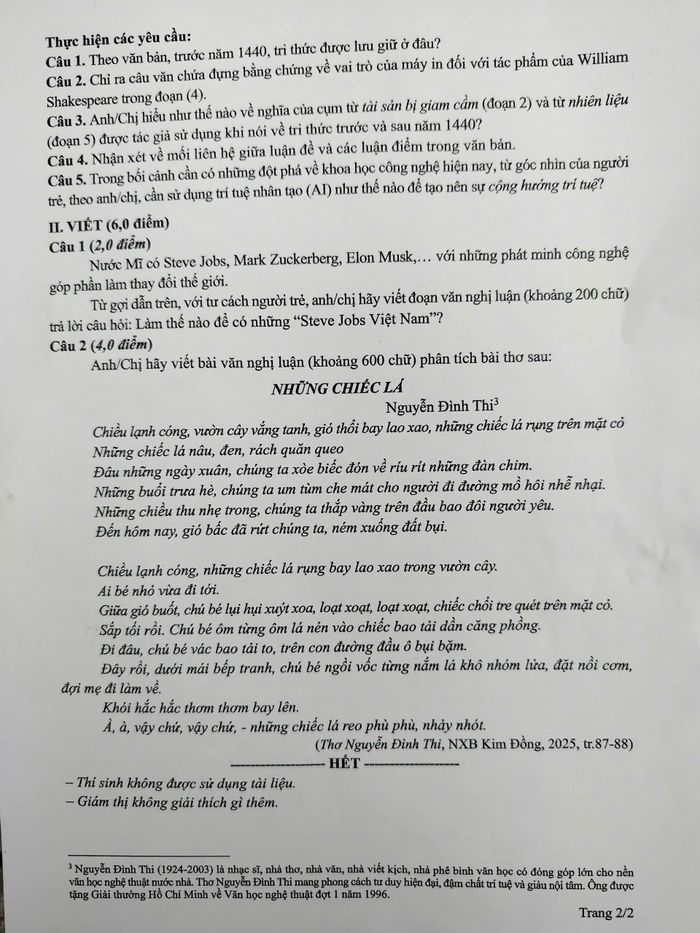  Đề Văn sáng 11-6. Ảnh: PHAN THẢO 