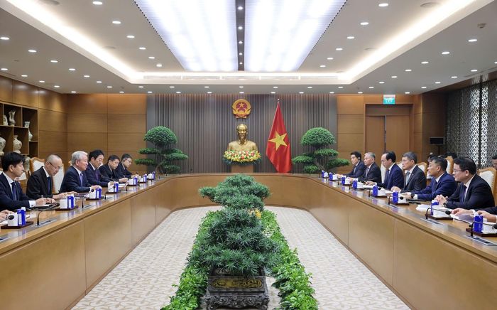  Thủ tướng Lê Minh Hưng tiếp Chủ tịch Cơ quan Hợp tác quốc tế Nhật Bản (JICA) Tanaka Akihiko. Ảnh: VIẾT CHUNG 