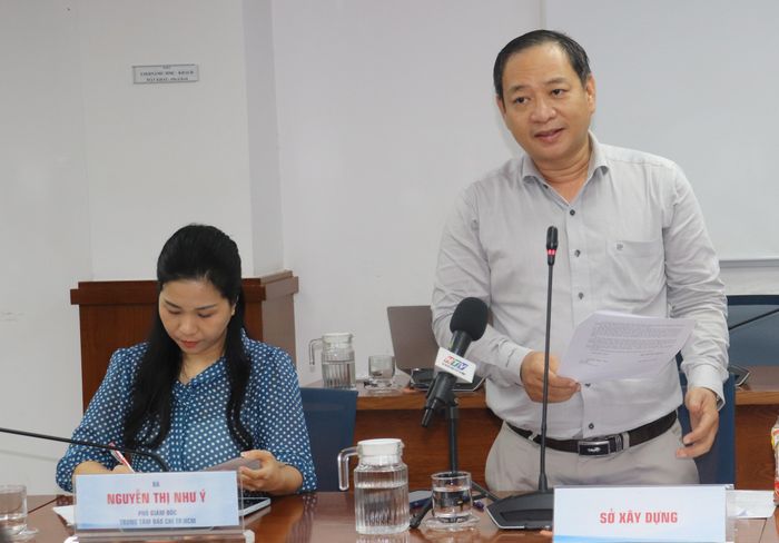 Ông Đỗ Diệp Gia Hợp thông tin tại buổi họp báo