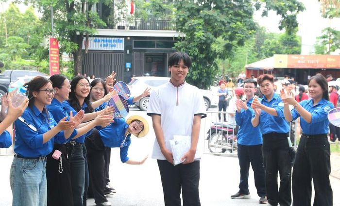 Thí sinh Nguyên Khôi (Trường THPT Đại Mỗ, Hà Nội).