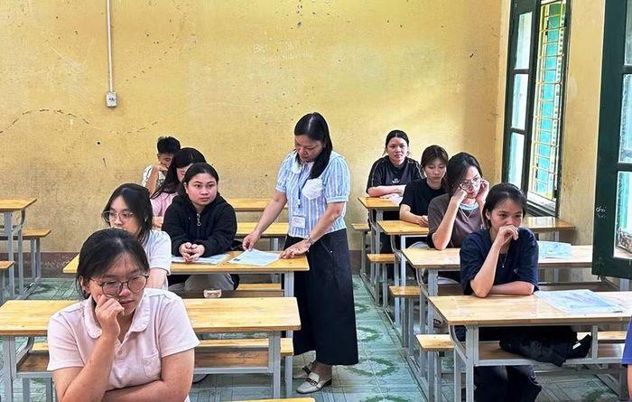 Thí sinh tham dự Kỳ thi tốt nghiệp THPT năm 2026 ở Điểm thi Trường THPT Quan Hóa (Thanh Hóa).