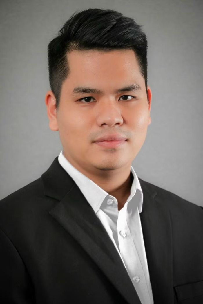Thầy Lê Tuấn Cường