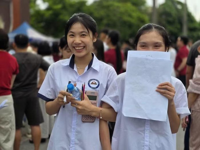 Thí sinh Thanh Hóa hoàn thành môn thi thứ 2 của Kỳ thi tốt nghiệp THPT 2026.
