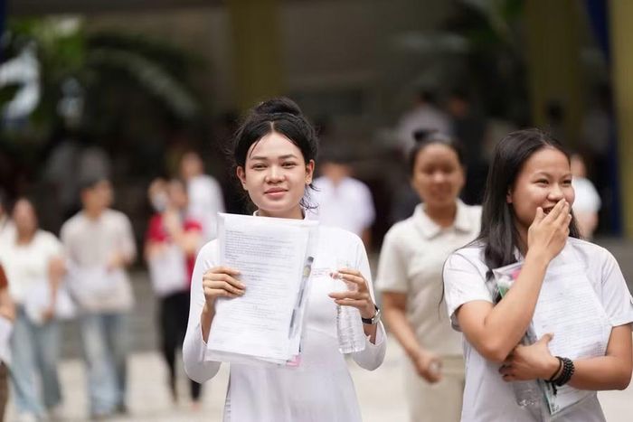 Đề thi môn Ngữ văn được thí sinh đánh giá phân loại tốt thí sinh, phù hợp với mục tiêu kép xét tốt nghiệp và tuyển sinh đại học, cao đẳng.