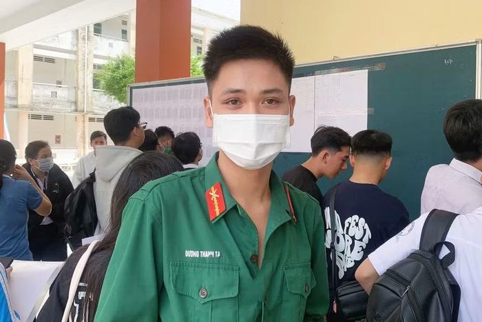 Thí sinh tự do Dương Thanh Tâm được thầy cô tận tình hỗ trợ trước Kỳ thi.