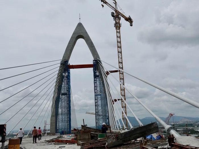 Dự án cầu Phước An có tổng chiều dài gần 4,4 km, trong đó phần cầu chính dài khoảng 3,5 km. Công trình được thiết kế theo tiêu chuẩn đường cấp III đồng bằng với quy mô 6 làn xe cơ giới. Theo kế hoạch cầu sẽ hoàn thành vào tháng 6/2027.