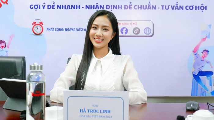 Đồng hành cùng thí sinh và phụ huynh trong mùa thi năm nay, Báo Tiền Phong triển khai chuỗi livestream Gợi ý và nhận định đề thi tốt nghiệp THPT 2026 trên hệ sinh thái truyền thông đa nền tảng của báo.