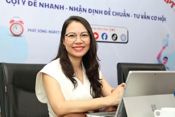 Thạc sĩ Trần Thúy Trâm Quyên - Phó Hiệu trưởng trường Đại học Hồng Bàng.