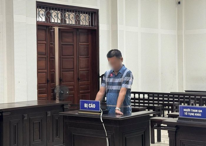 Bị cáo Đặng Quốc Chính tại phiên tòa xét xử. (Ảnh: TV)